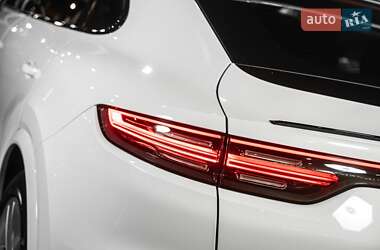 Внедорожник / Кроссовер Porsche Cayenne Coupe 2021 в 