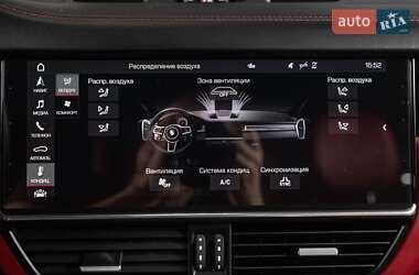 Внедорожник / Кроссовер Porsche Cayenne Coupe 2021 в 