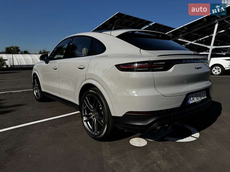Внедорожник / Кроссовер Porsche Cayenne Coupe 2021 в Киеве