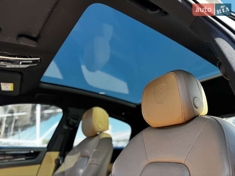 Внедорожник / Кроссовер Porsche Cayenne Coupe 2021 в Киеве