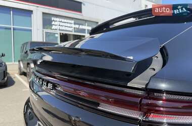Позашляховик / Кросовер Porsche Cayenne Coupe 2024 в 