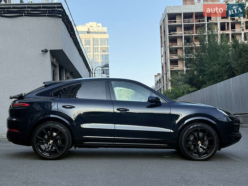 Внедорожник / Кроссовер Porsche Cayenne Coupe 2023 в Киеве