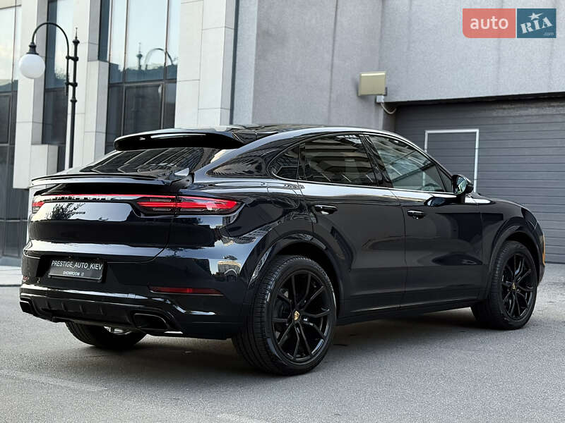 Внедорожник / Кроссовер Porsche Cayenne Coupe 2023 в Киеве