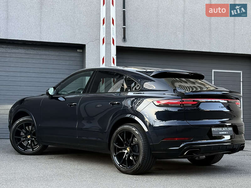 Внедорожник / Кроссовер Porsche Cayenne Coupe 2023 в Киеве