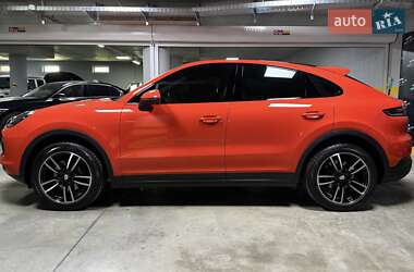 Внедорожник / Кроссовер Porsche Cayenne Coupe 2020 в 