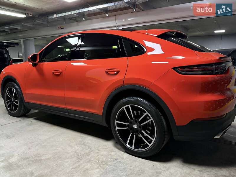 Позашляховик / Кросовер Porsche Cayenne Coupe 2020 в Києві