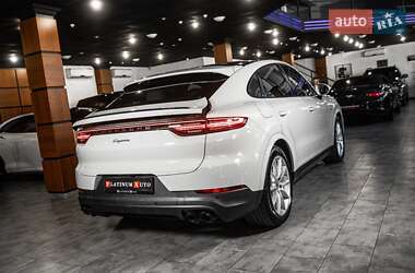 Внедорожник / Кроссовер Porsche Cayenne Coupe 2023 в 