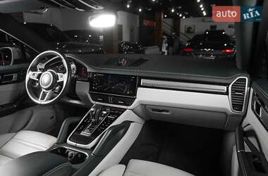 Внедорожник / Кроссовер Porsche Cayenne Coupe 2023 в 