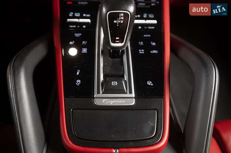 Позашляховик / Кросовер Porsche Cayenne Coupe 2021 в Одесі фото 29 Позашляховик / Кросовер Porsche Cayenne Coupe 2021 в Одесі