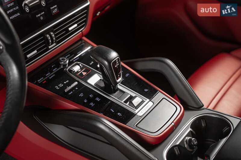 Позашляховик / Кросовер Porsche Cayenne Coupe 2021 в Одесі фото 46 Позашляховик / Кросовер Porsche Cayenne Coupe 2021 в Одесі