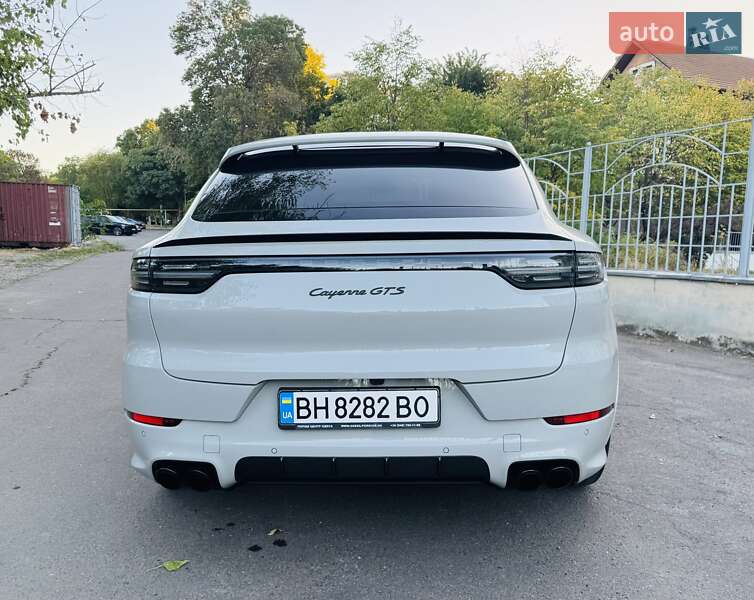 Позашляховик / Кросовер Porsche Cayenne Coupe 2022 в Одесі