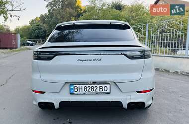 Внедорожник / Кроссовер Porsche Cayenne Coupe 2022 в 