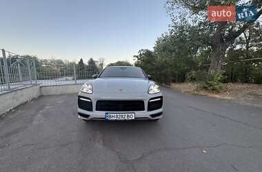 Внедорожник / Кроссовер Porsche Cayenne Coupe 2022 в 