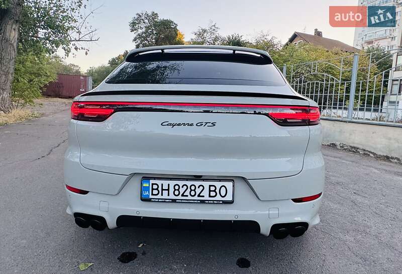 Позашляховик / Кросовер Porsche Cayenne Coupe 2022 в Одесі