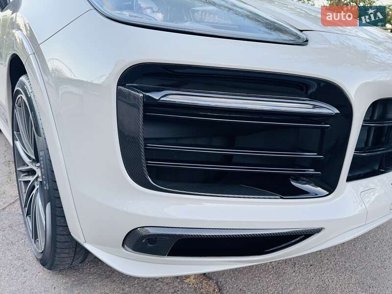 Позашляховик / Кросовер Porsche Cayenne Coupe 2022 в Одесі
