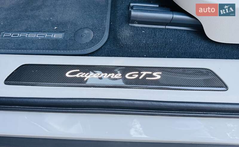 Позашляховик / Кросовер Porsche Cayenne Coupe 2022 в Одесі
