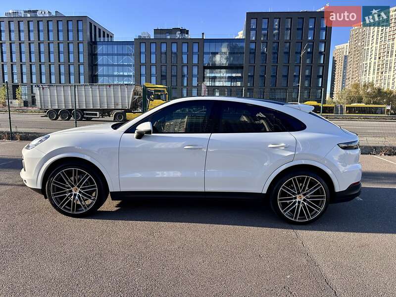 Внедорожник / Кроссовер Porsche Cayenne Coupe 2019 в Киеве