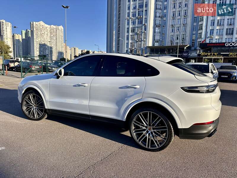 Внедорожник / Кроссовер Porsche Cayenne Coupe 2019 в Киеве