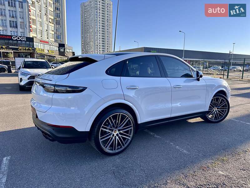 Внедорожник / Кроссовер Porsche Cayenne Coupe 2019 в Киеве