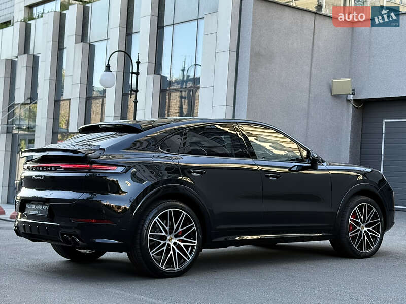 Позашляховик / Кросовер Porsche Cayenne Coupe 2024 в Києві