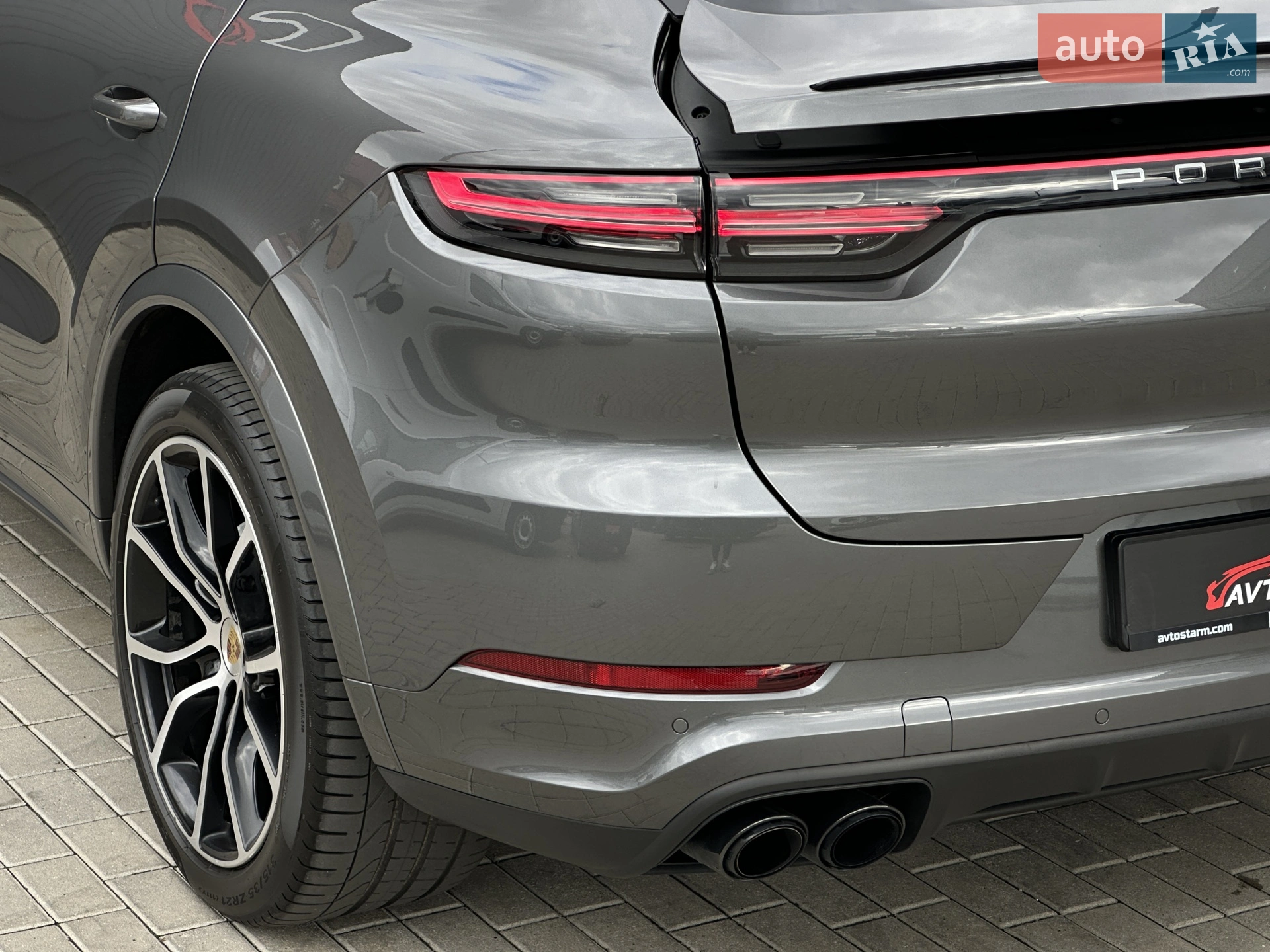 2020 Porsche Cayenne Coupe - мініатюра 16