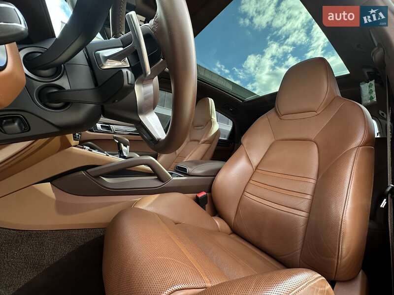 Внедорожник / Кроссовер Porsche Cayenne Coupe 2020 в Мукачево