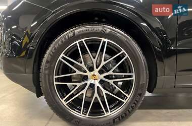 Внедорожник / Кроссовер Porsche Cayenne Coupe 2024 в 