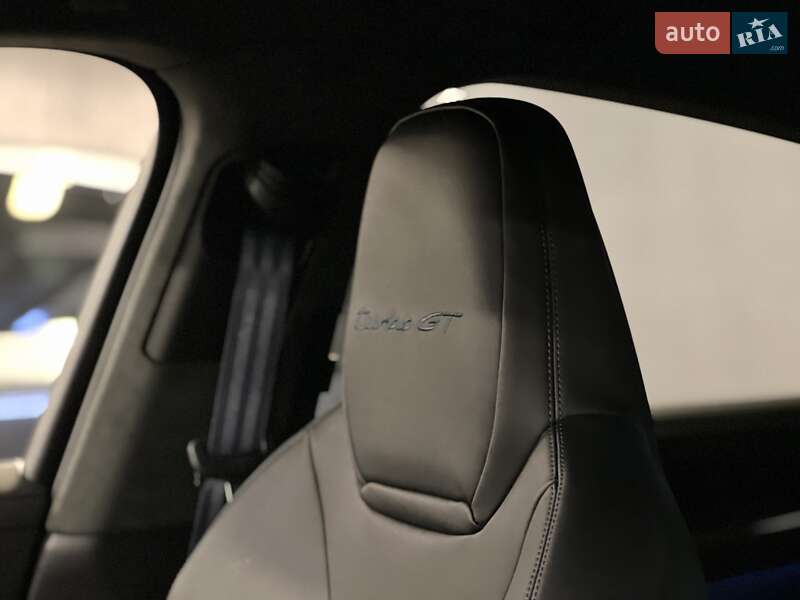 Внедорожник / Кроссовер Porsche Cayenne Coupe 2024 в Киеве