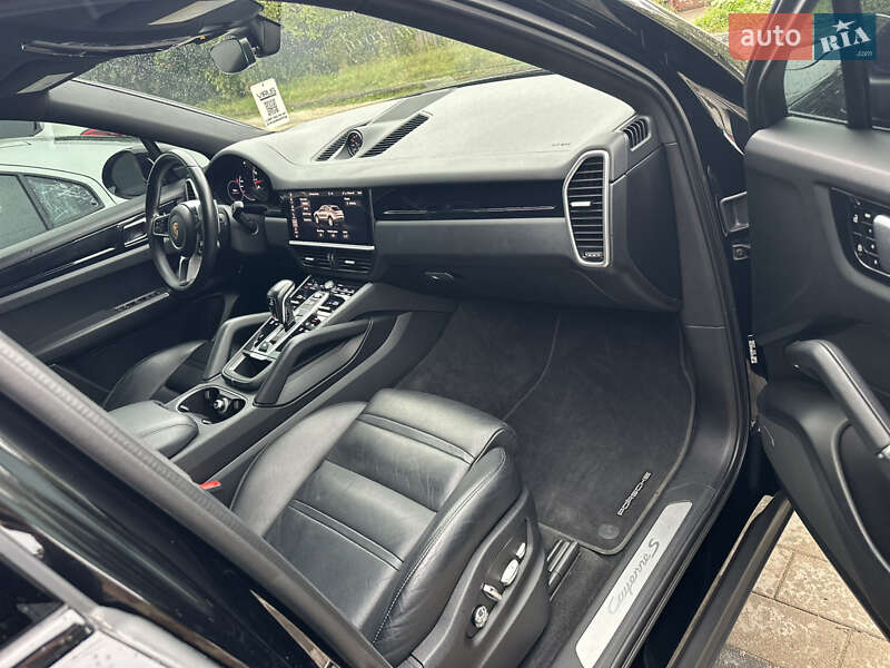 Позашляховик / Кросовер Porsche Cayenne Coupe 2020 в Тернополі фото 16 Позашляховик / Кросовер Porsche Cayenne Coupe 2020 в Тернополі