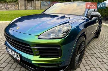 Внедорожник / Кроссовер Porsche Cayenne Coupe 2019 в 