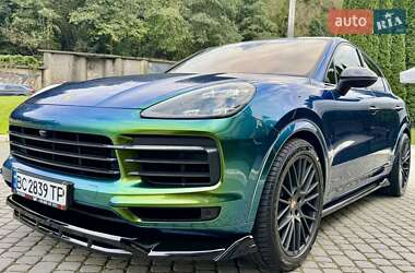 Внедорожник / Кроссовер Porsche Cayenne Coupe 2019 в 
