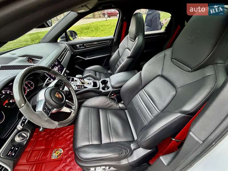 Позашляховик / Кросовер Porsche Cayenne Coupe 2019 в Львові фото 18 Позашляховик / Кросовер Porsche Cayenne Coupe 2019 в Львові