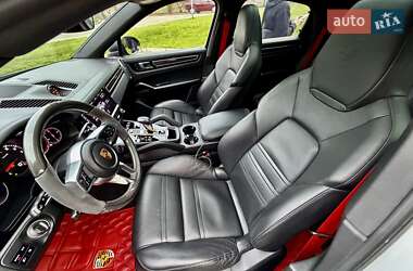 Внедорожник / Кроссовер Porsche Cayenne Coupe 2019 в 