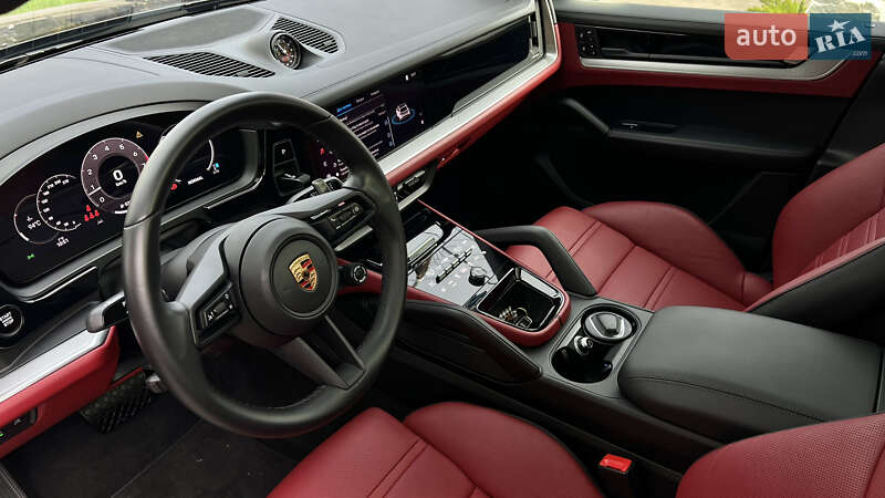 Позашляховик / Кросовер Porsche Cayenne Coupe 2023 в Львові