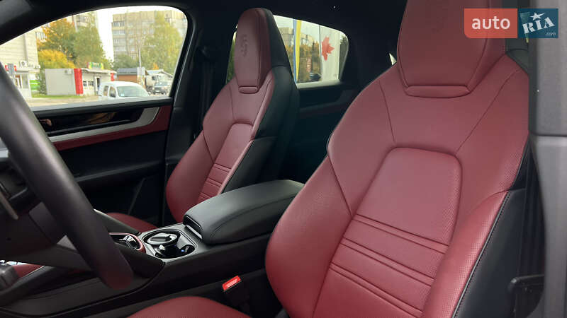 Позашляховик / Кросовер Porsche Cayenne Coupe 2023 в Львові