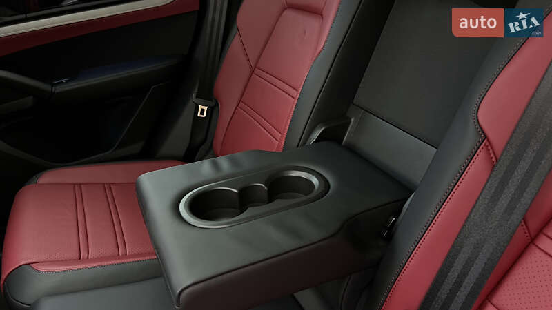 Позашляховик / Кросовер Porsche Cayenne Coupe 2023 в Львові