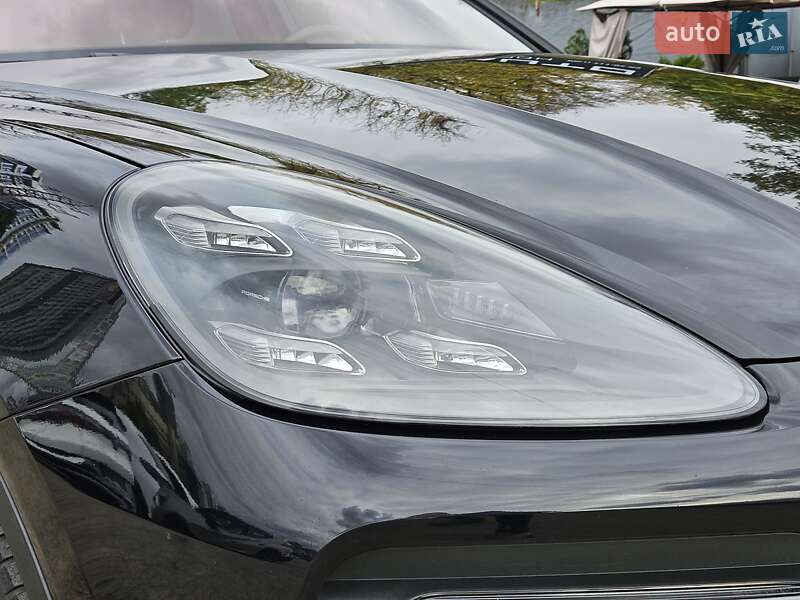 Позашляховик / Кросовер Porsche Cayenne Coupe 2020 в Києві фото 43 Позашляховик / Кросовер Porsche Cayenne Coupe 2020 в Києві