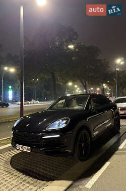 Внедорожник / Кроссовер Porsche Cayenne Coupe 2021 в  фото 2 Внедорожник / Кроссовер Porsche Cayenne Coupe 2021 в
