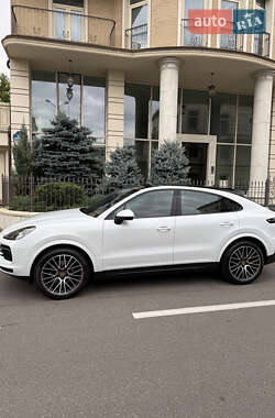 Внедорожник / Кроссовер Porsche Cayenne Coupe 2020 в  фото 3 Внедорожник / Кроссовер Porsche Cayenne Coupe 2020 в