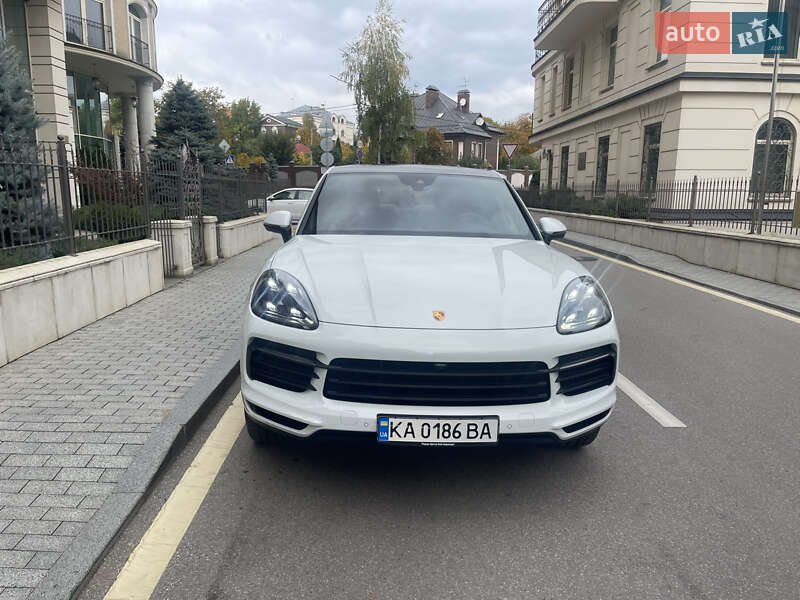 Внедорожник / Кроссовер Porsche Cayenne Coupe 2020 в Киеве