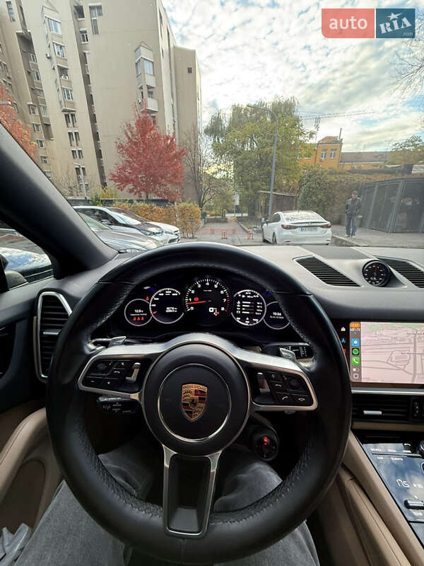 Внедорожник / Кроссовер Porsche Cayenne Coupe 2021 в Киеве фото 13 Внедорожник / Кроссовер Porsche Cayenne Coupe 2021 в Киеве