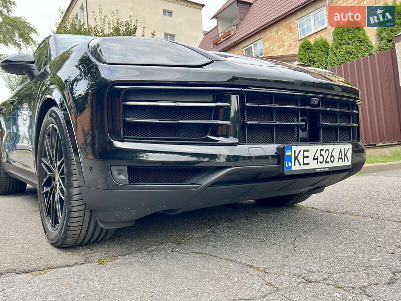 Позашляховик / Кросовер Porsche Cayenne Coupe 2023 в Києві фото 13 Позашляховик / Кросовер Porsche Cayenne Coupe 2023 в Києві