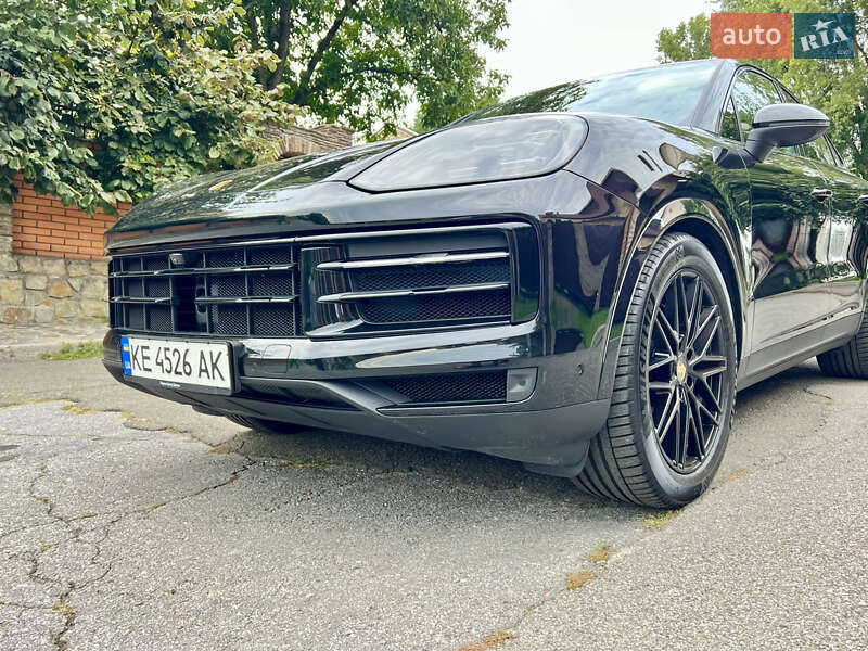 Позашляховик / Кросовер Porsche Cayenne Coupe 2023 в Києві фото 12 Позашляховик / Кросовер Porsche Cayenne Coupe 2023 в Києві