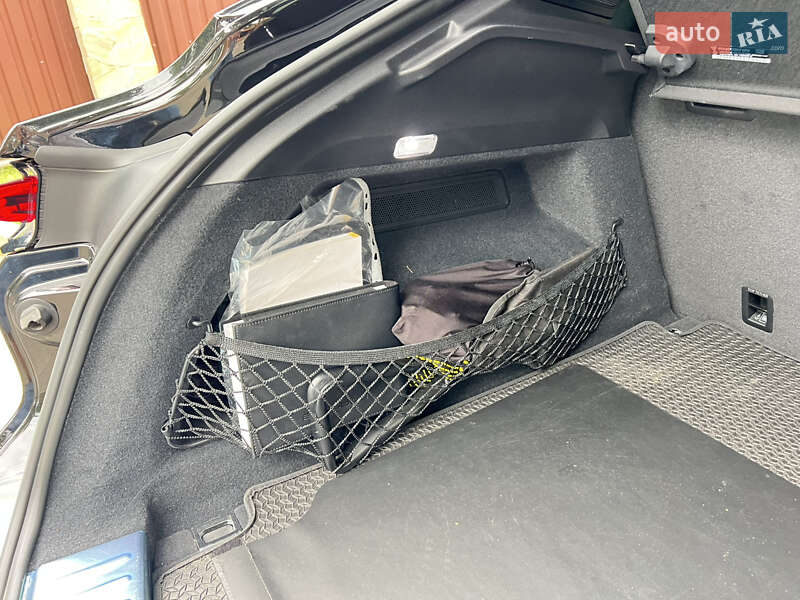 Позашляховик / Кросовер Porsche Cayenne Coupe 2023 в Києві фото 65 Позашляховик / Кросовер Porsche Cayenne Coupe 2023 в Києві