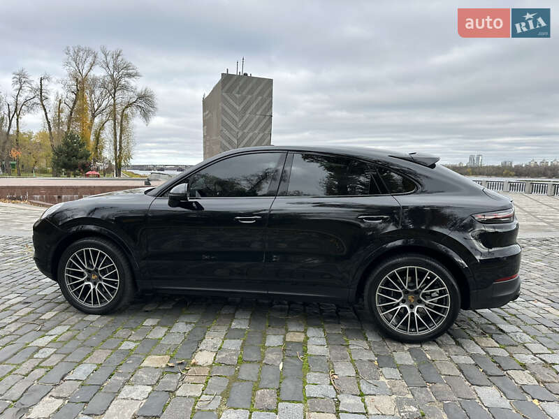 Позашляховик / Кросовер Porsche Cayenne Coupe 2021 в Києві