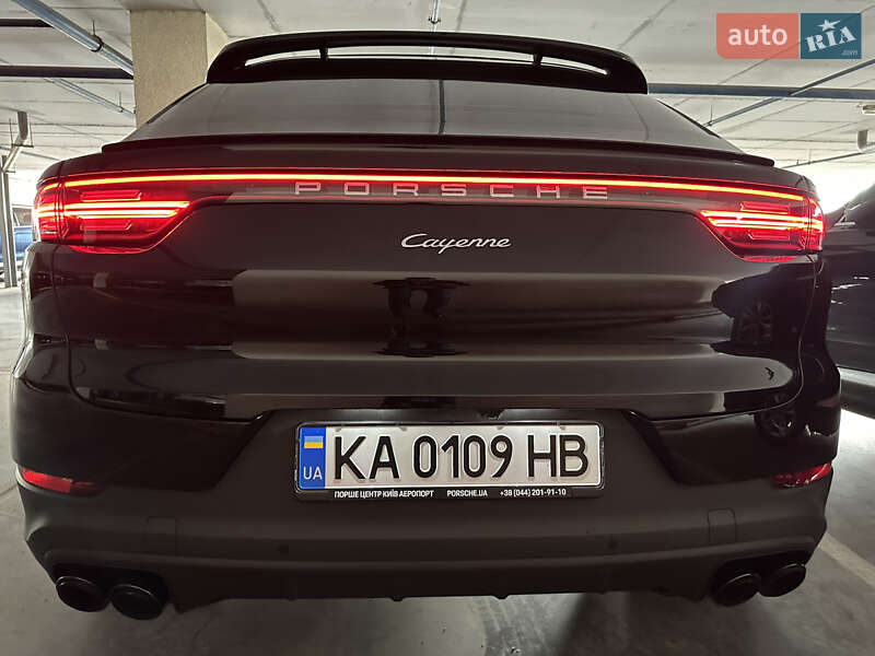 Позашляховик / Кросовер Porsche Cayenne Coupe 2021 в Києві