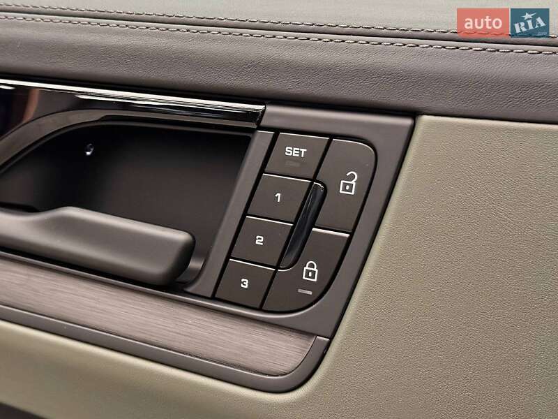 Внедорожник / Кроссовер Porsche Cayenne Coupe 2025 в Киеве