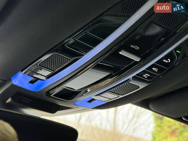 Позашляховик / Кросовер Porsche Cayenne Coupe 2022 в Києві