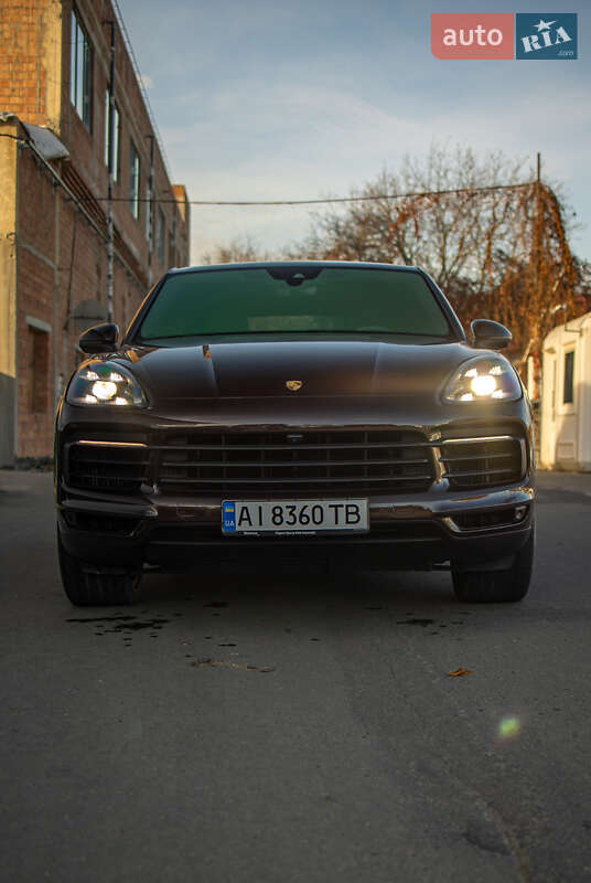 Позашляховик / Кросовер Porsche Cayenne Coupe 2019 в Чернівцях