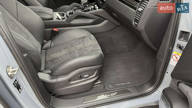 Позашляховик / Кросовер Porsche Cayenne Coupe 2022 в Дніпрі фото 34 Позашляховик / Кросовер Porsche Cayenne Coupe 2022 в Дніпрі